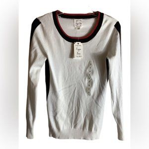 NWT Hippie rose sweater Size Small